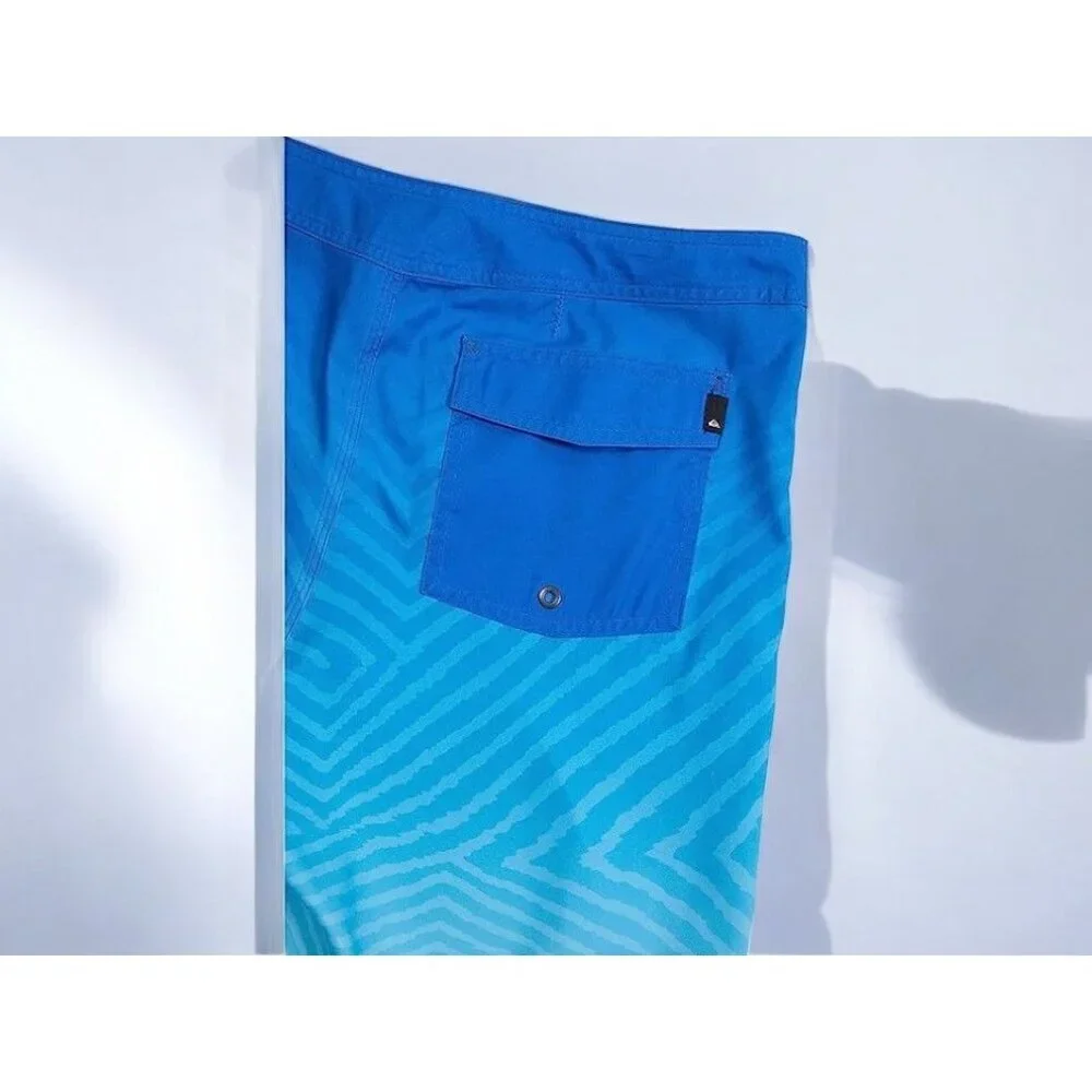 Quiksilver Boys Youth 17 inch Boardshorts Pocket Blue New Size 27 /Large 12-14